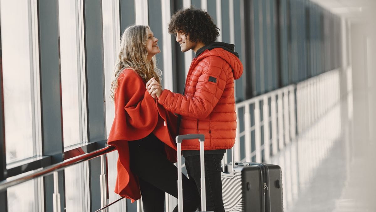 ETA UK bagage à main en transit à l'aéroport