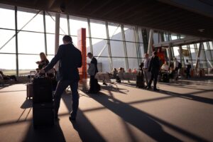 Objets interdits en cabine pour le Royaume-Uni : guide 2026
