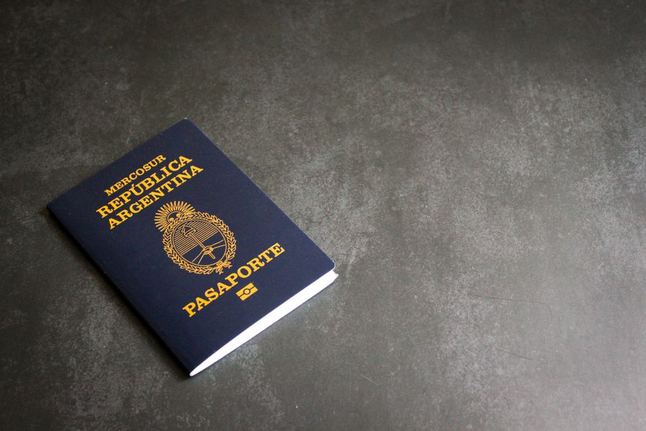 Portique automatique de controle des passeports a la frontiere du Royaume-Uni